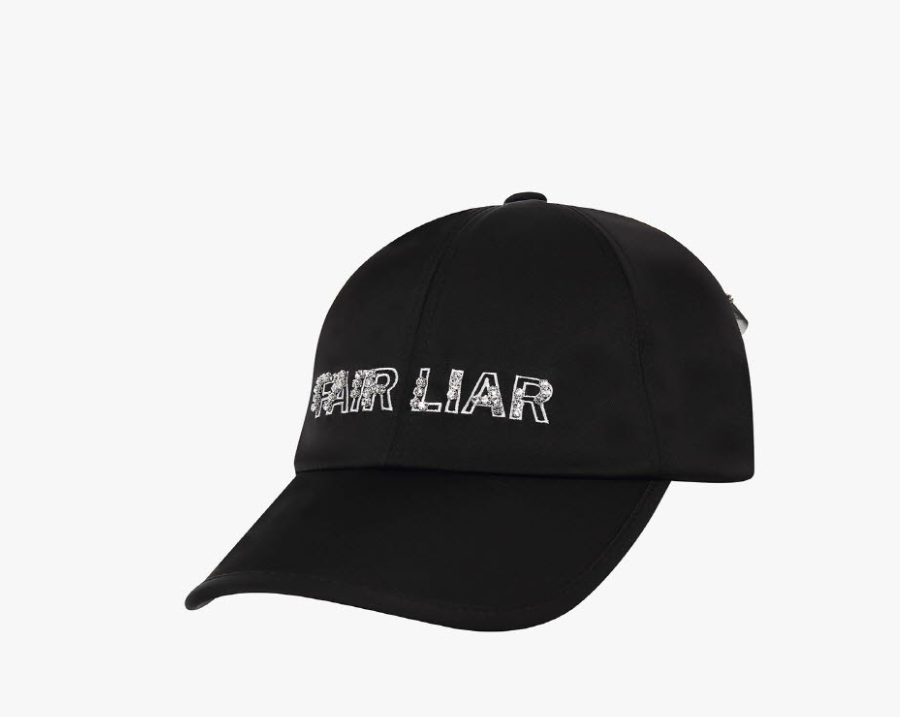 FAIRLIAR 23 CRYSTAL LETTER CAP BLACK