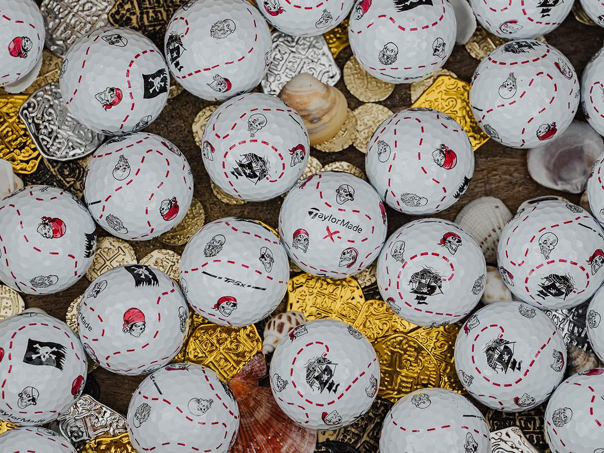 Taylormade 2025 TP5/TP5X Golf Balls Dozen Pack