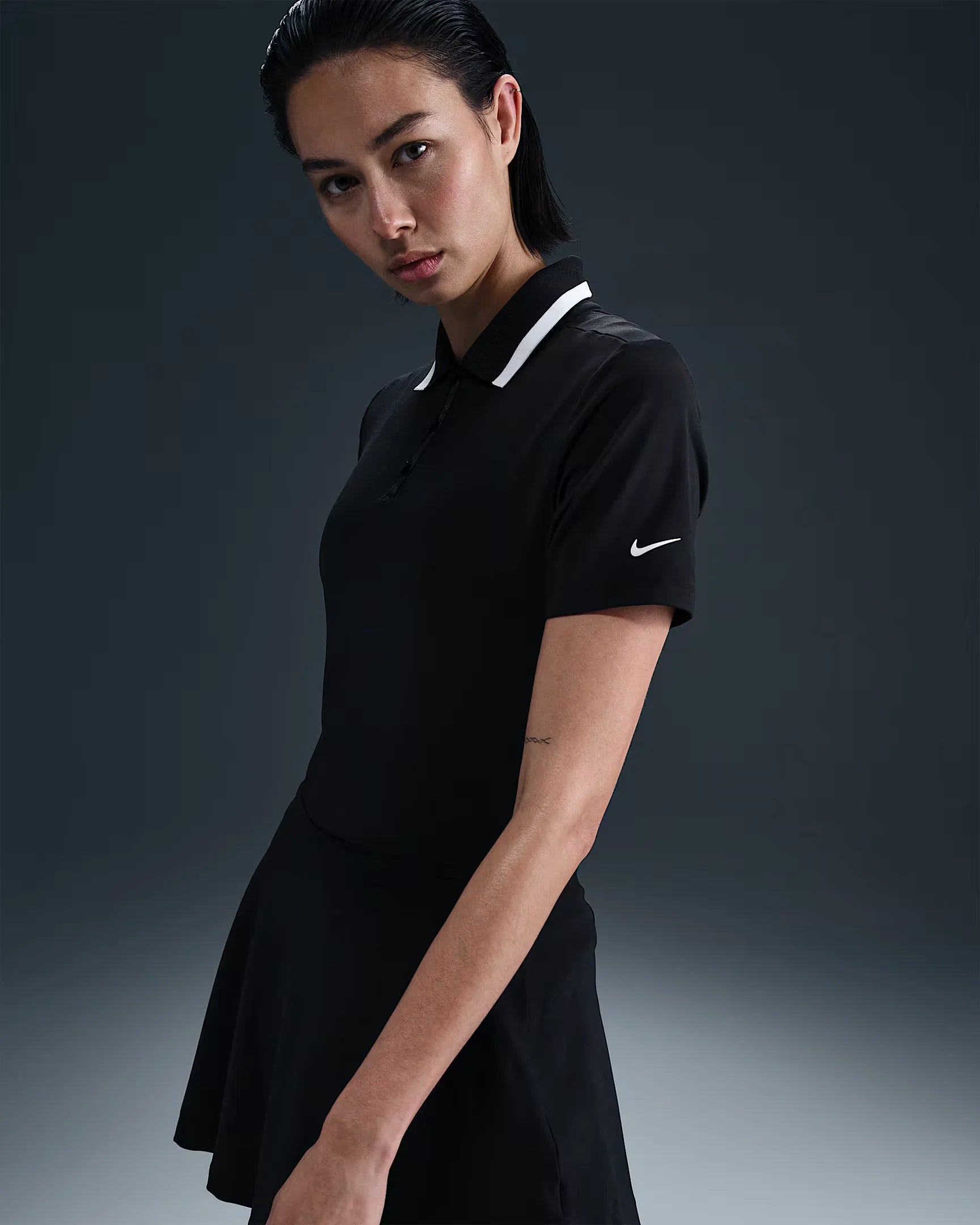 Nike Golf Tour Women's Dri-FIT Short-Sleeve Golf Polo